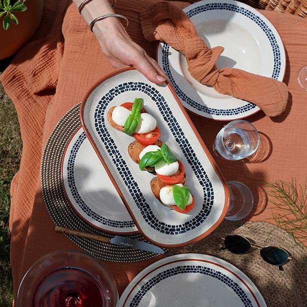 Plat de service ovale 30cm en faïence blanc AMATXI