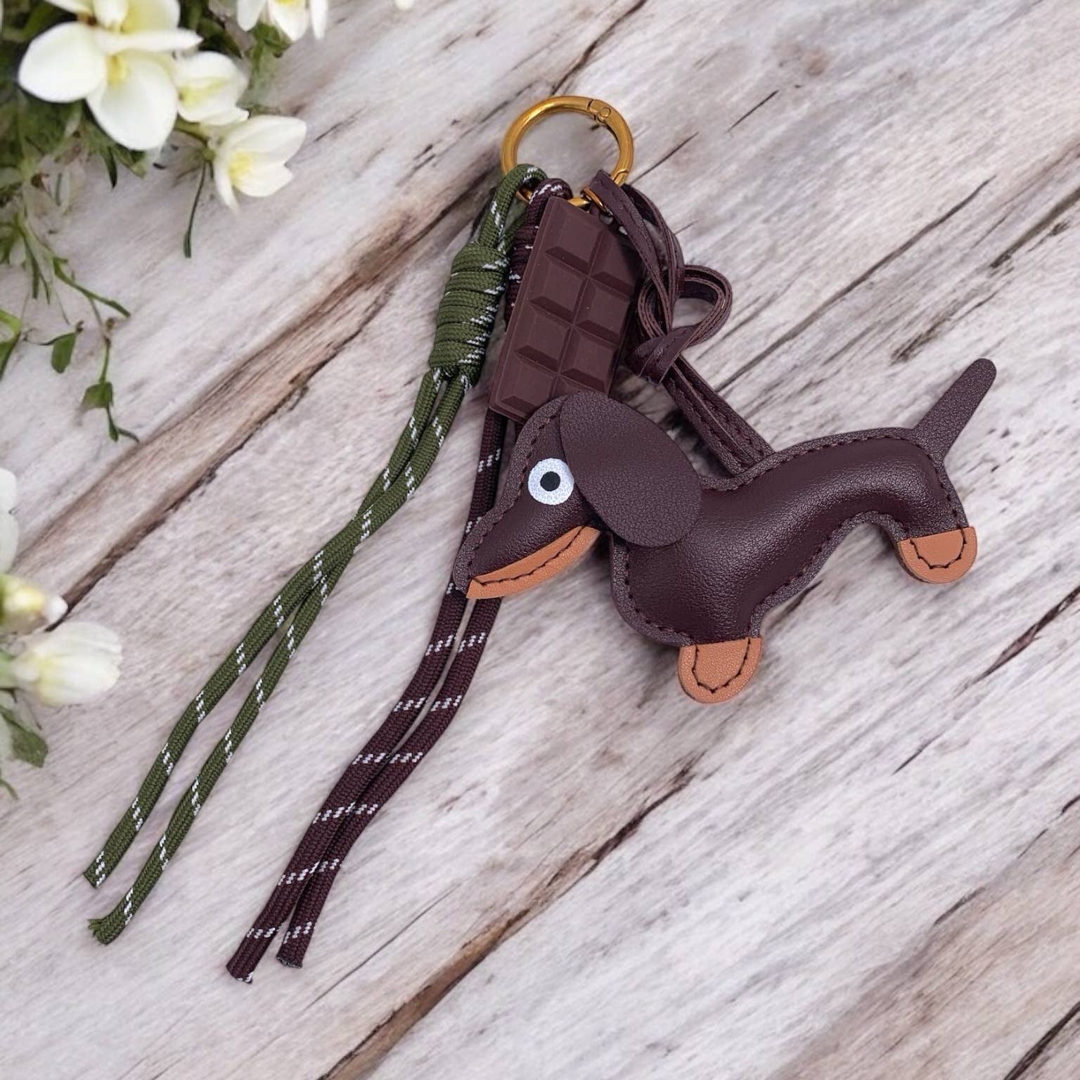 Grigri de sac et porte-clé Chien et chocolat