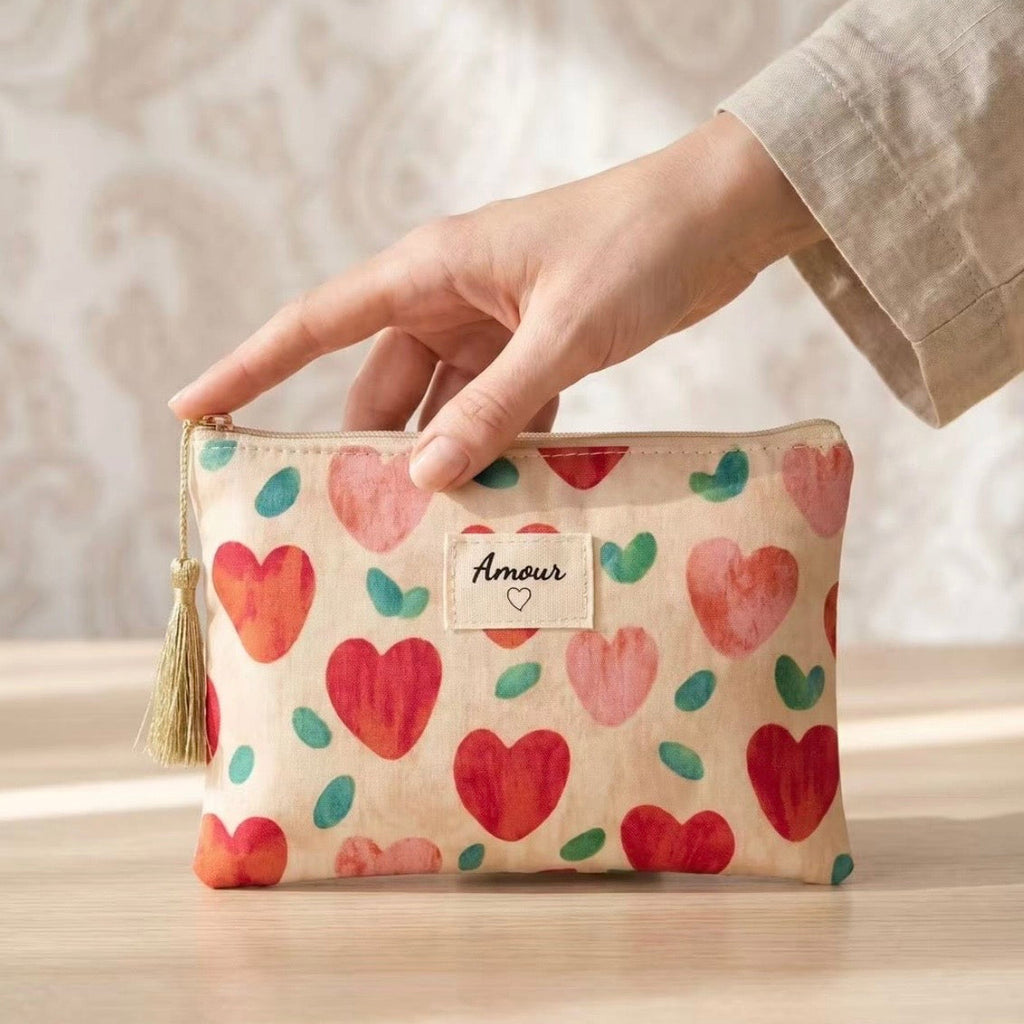 Pochette trousse de toilette cœurs imprimés Amour