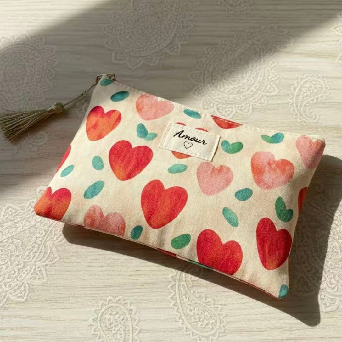 Pochette trousse de toilette cœurs imprimés Amour