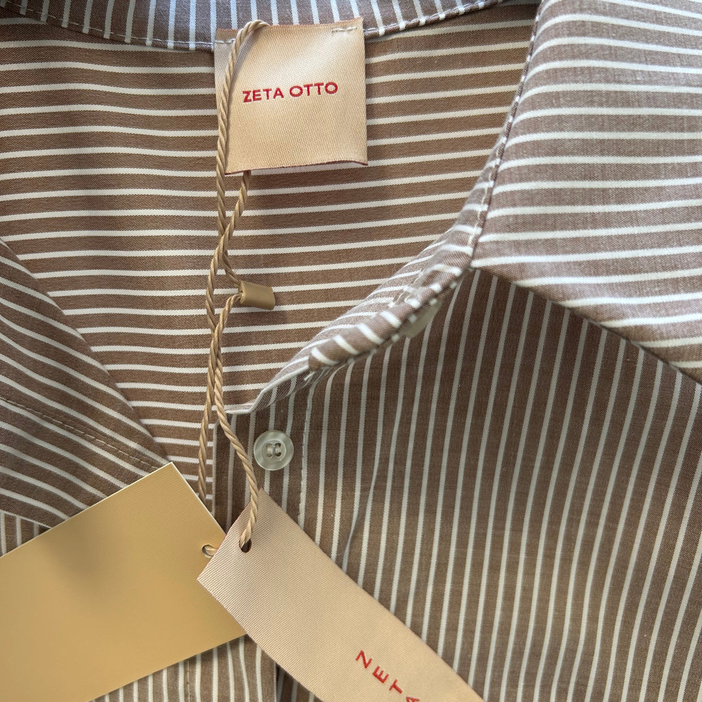 Chemise rayé beige à froufrous