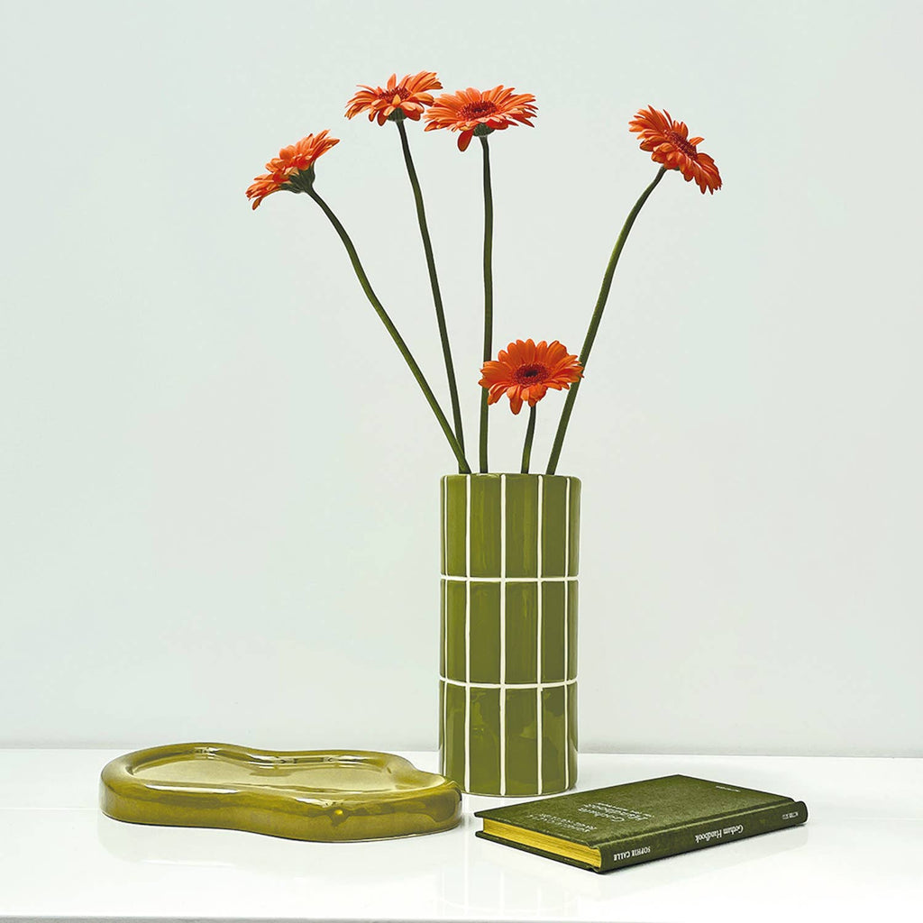 Vase carrelage kaki